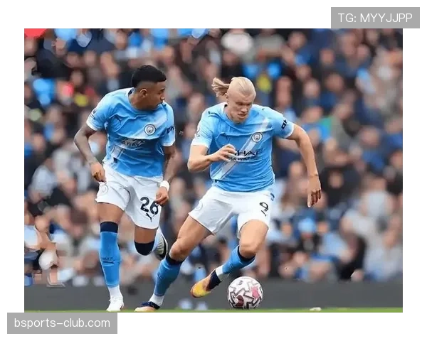 哈兰德撕开防线后的终结效率为何超越姆巴佩？